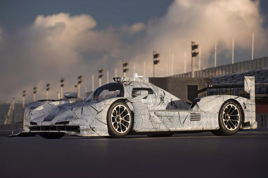  Cadillac DPi-V.R 2016 года  (фото 9 из 18)